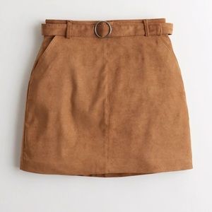 Hollister Ultra High-Rise Faux-Suede Mini Skirt